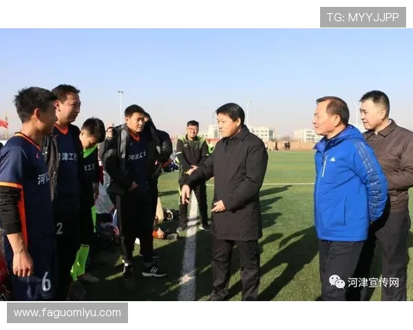 杨军深度解析足球技巧与战术分享助你提升球场表现